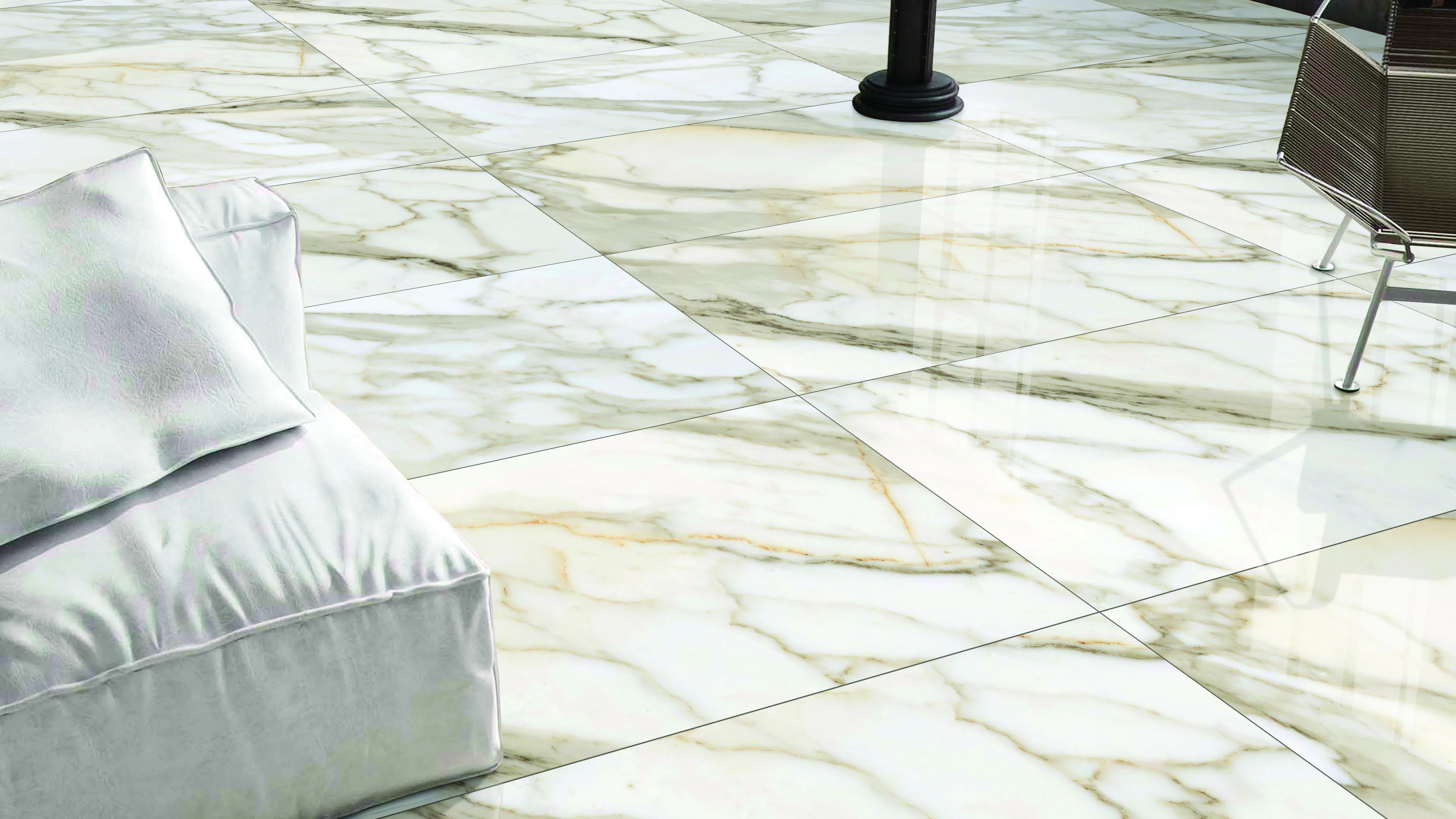 Керамогранит CALACATA от производителя Royal Tile –  фото