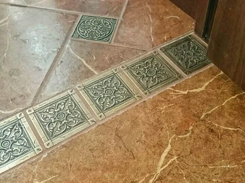 Керамическая плитка МЕТАЛЛИЧЕСКАЯ ПЛИТКА от производителя Kavarti Bronceria –  фото