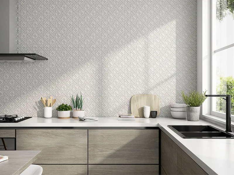Керамическая плитка DECOR ACTION от производителя Saloni Ceramica –  фото