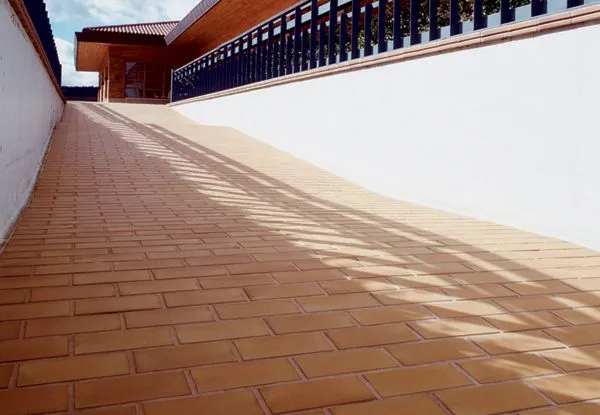 Ступени NATURAL от производителя Gres de Aragon –  фото