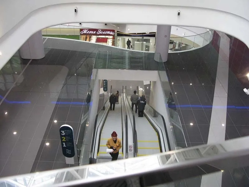 Керамогранит МОНОКОЛОР ЗКС 120х60 от производителя Уральский гранит –  фото