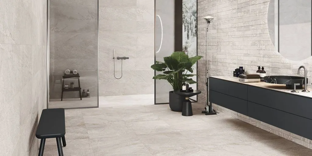 В оформлении ванной комнаты особое внимание часто уделяется зоне душевой.