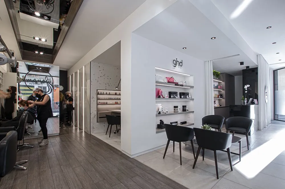 В стремлении создать изысканное, уютное и вместе с тем функциональное пространство дизайнеры Vitale выбрали Diamond Gold.