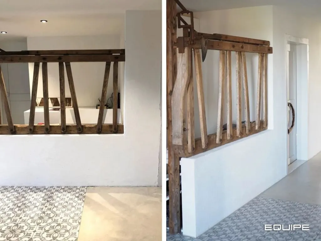 Практически в каждом помещении использовалась плитка бренда Equipe Ceramicas (Испания), элегантно обозначившая интерьеры и наделившая каждый из них самобытностью.