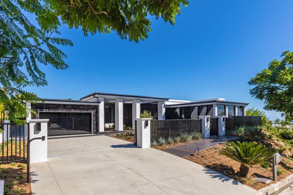 Полированный керамогранит для фасада Полированный керамогранит для фасада