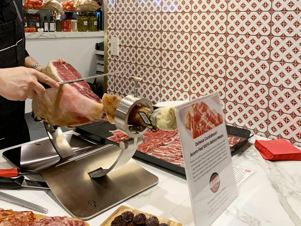 Лавка Jamón & Queso