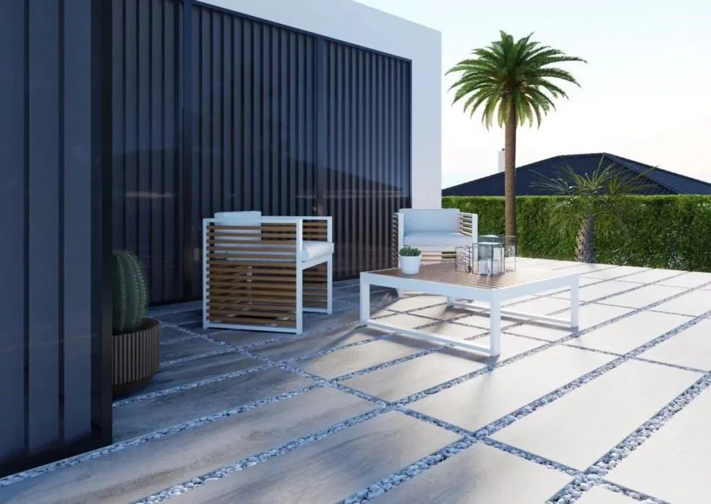 Коллекция Outdoor (TAU) располагает широким ассортиментом напольных покрытий с антислип свойствами