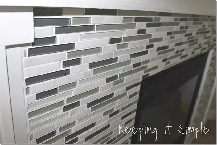 Стеклянная мозаика для камина