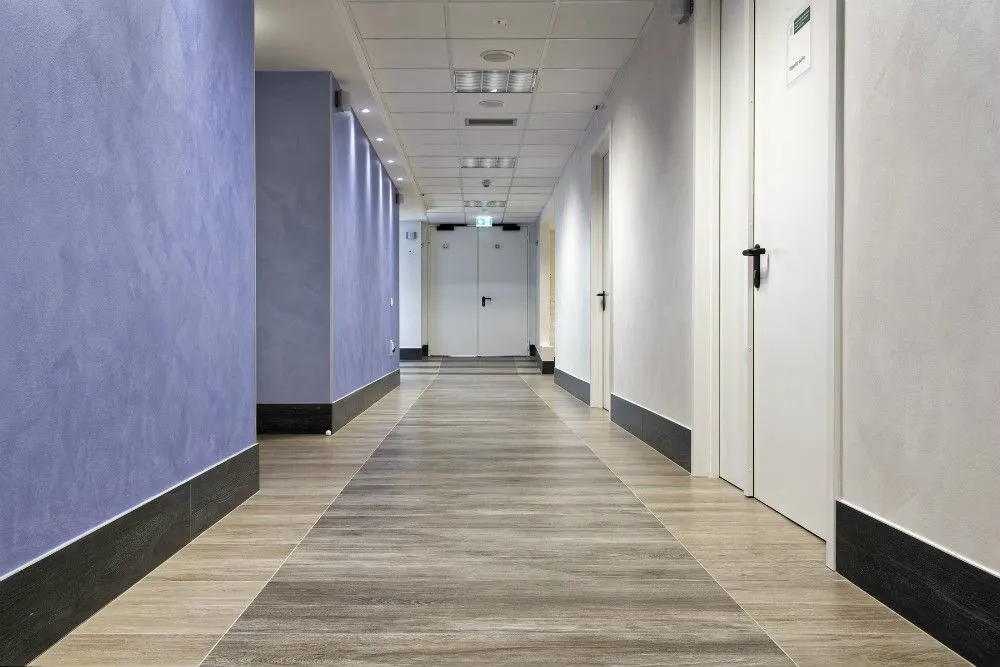 Керамогранит RAGUSA TAU Ceramica (Испания) под дерево