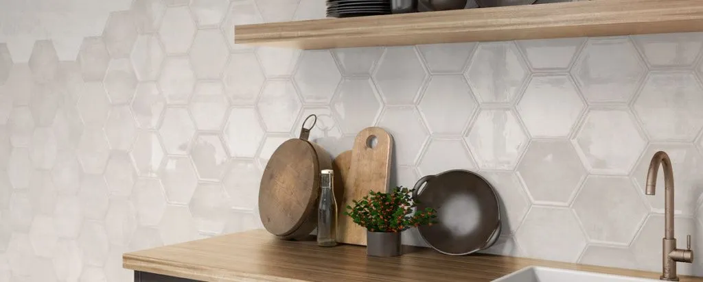 Фабрика из Онды, провинции Кастельон, готова продемонстрировать все свои новинки "Made With Love" на стенде с продуманной каждой деталью, и где посетители смогут познакомиться с сутью бренда "Сделано с любовью".