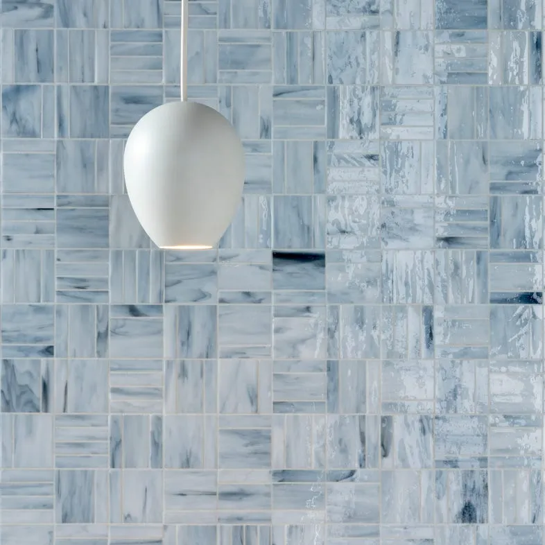 В серии Jointed от компании Nemo Tile+Stone применен новый подход к мозаике, который расширяет выразительные возможности мозаичной отделки.