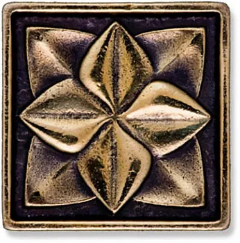 Декоративная латунная вставка "Лилия"