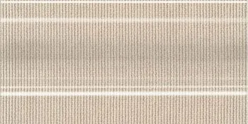 Плинтус Кузани FMD029 бежевый