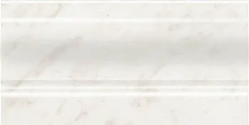 Плинтус Ретиро белый (FMD018)