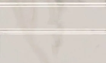 Плинтус Гран Пале FMB009 белый