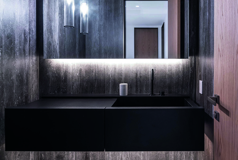 Керамогранит Inalco серого цвета в дизайне ванной комнаты