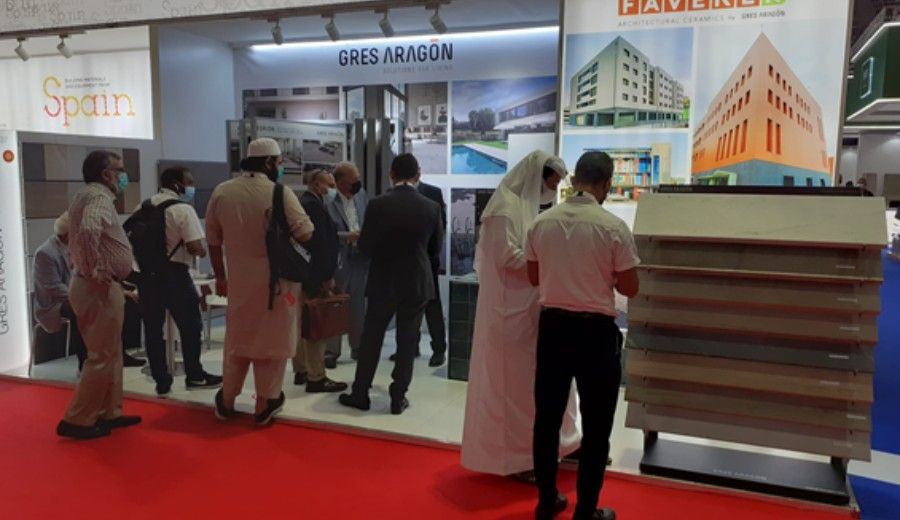 С12 по 15 сентября Gres Aragon побывала в Дубае, в Объединенных Арабских Эмиратах, где проходила The Big 5, самая важная выставка строительного сектора на Ближнем Востоке.